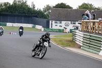 Vintage-motorcycle-club;eventdigitalimages;mallory-park;mallory-park-trackday-photographs;no-limits-trackdays;peter-wileman-photography;trackday-digital-images;trackday-photos;vmcc-festival-1000-bikes-photographs